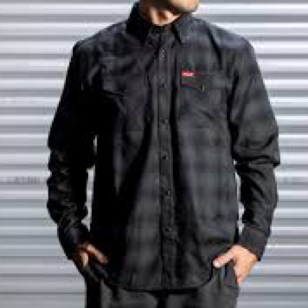 DIXXON Cletus grey plaid flannel youth size button down NWT size XL